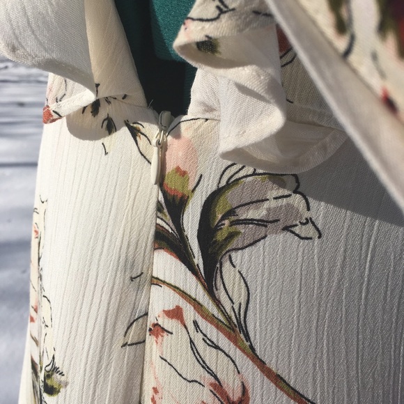 Romantic Floral Maxi Dress Velvet Trim - Picture 6 of 6